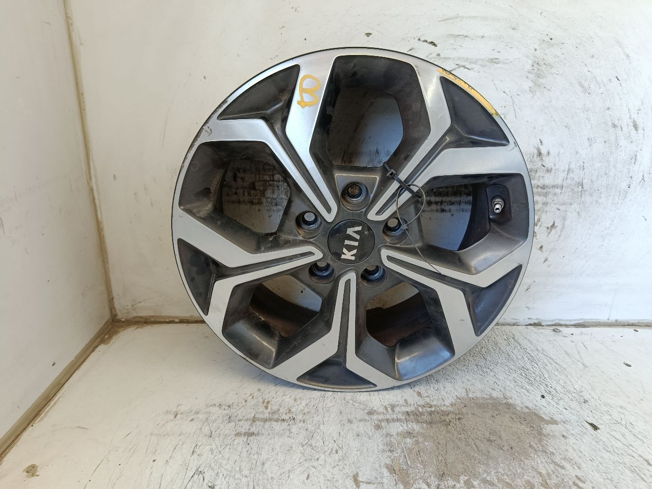 Part image 4