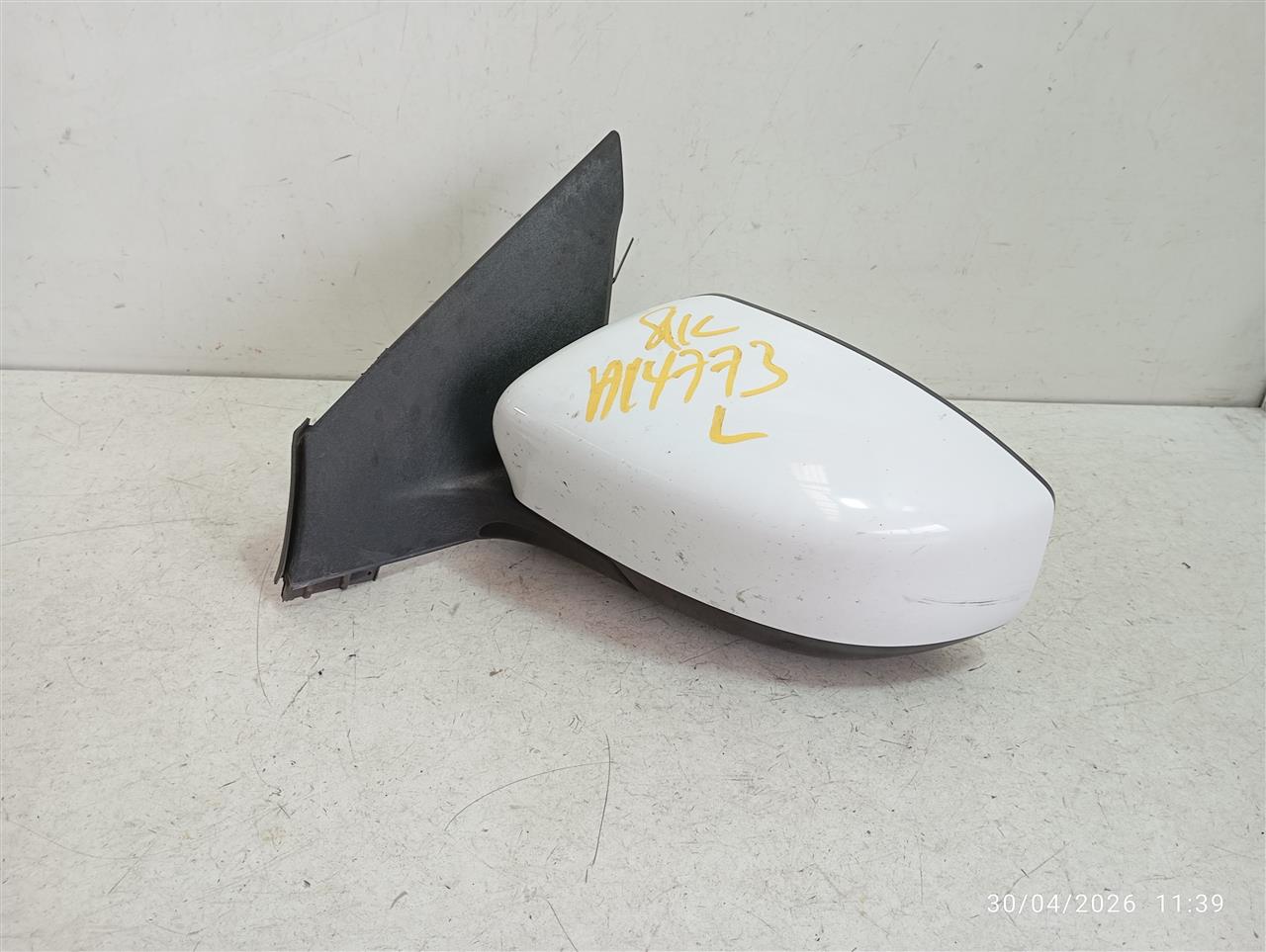 Part image 3