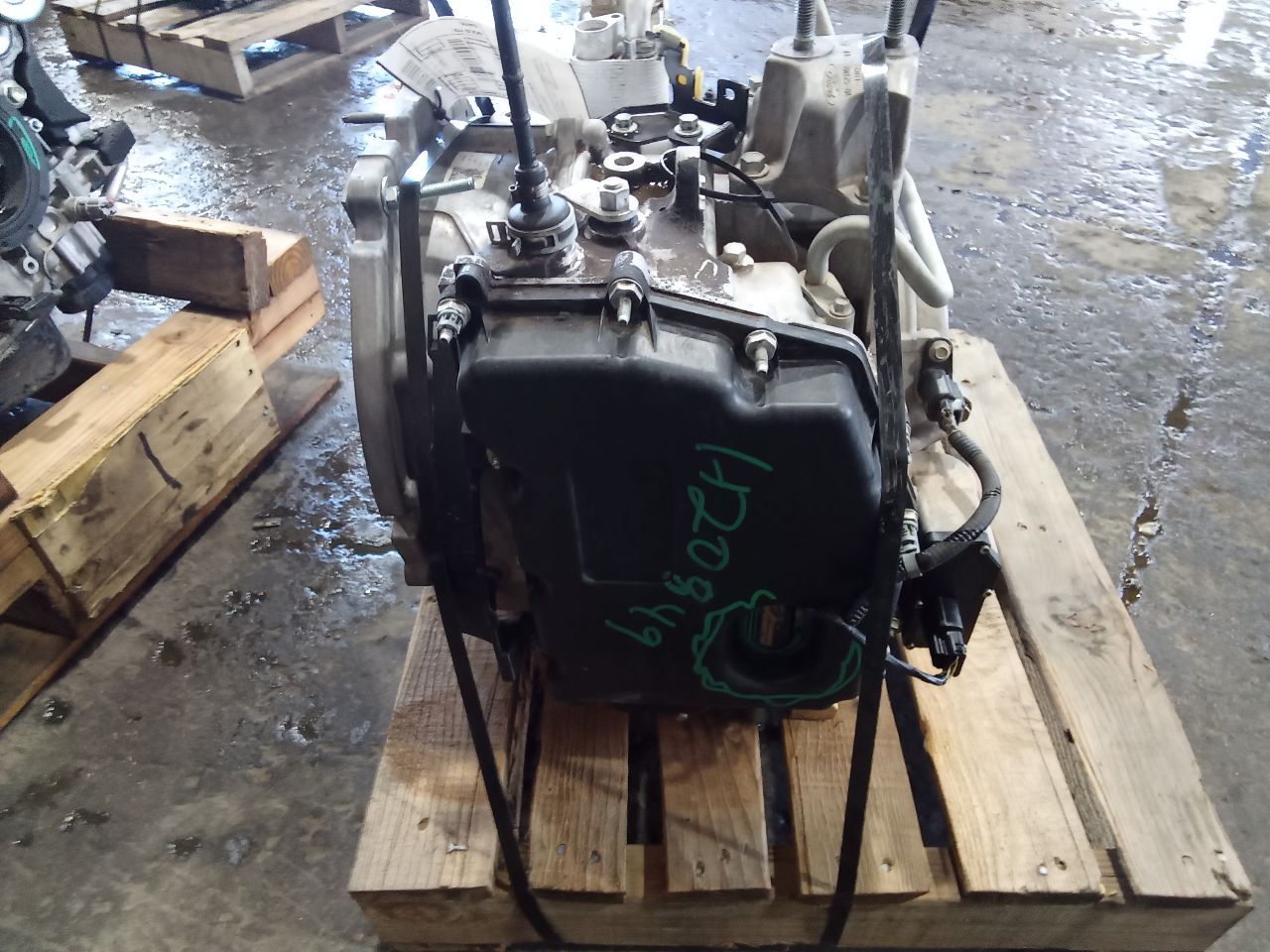 Part image 3