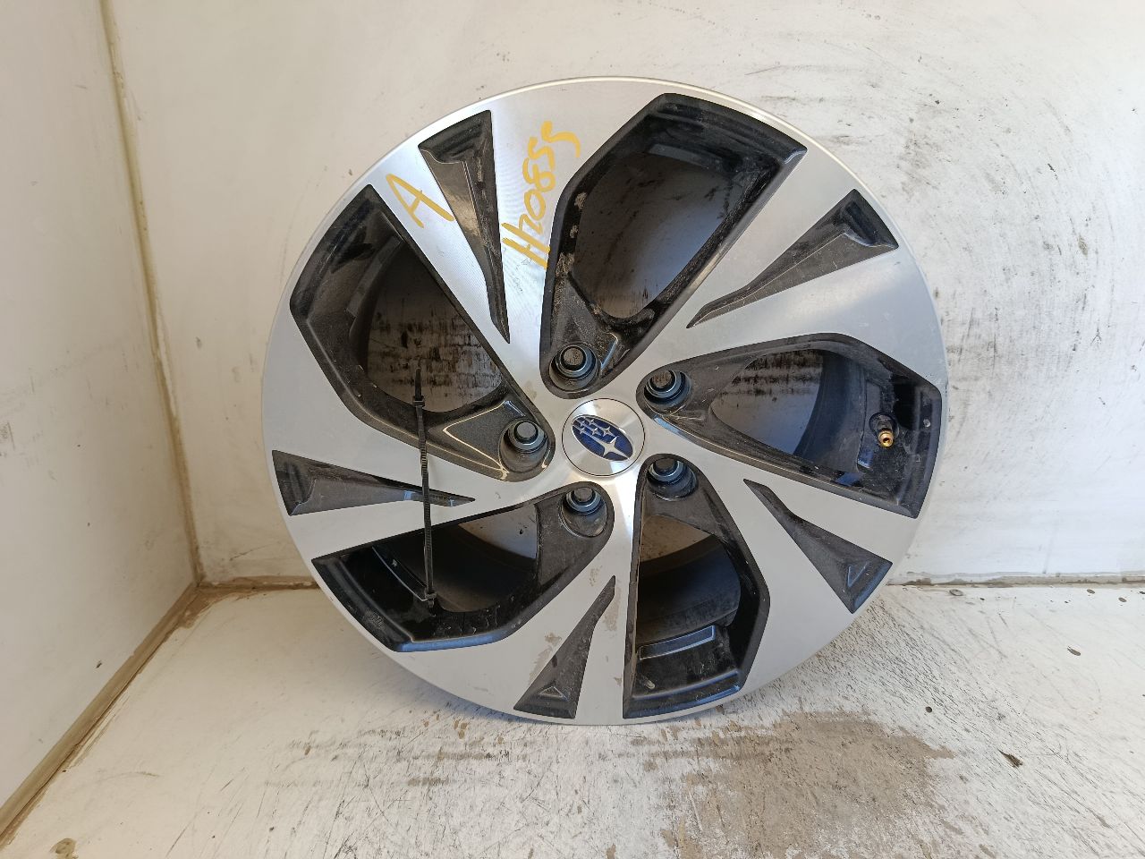 Part image 4