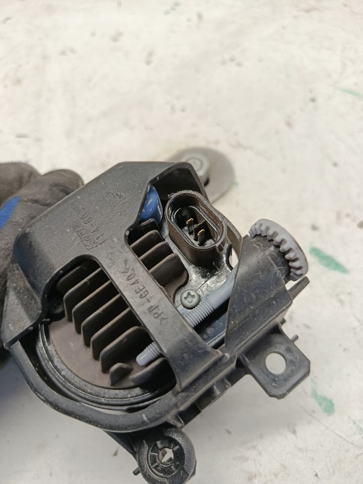 Part image 6