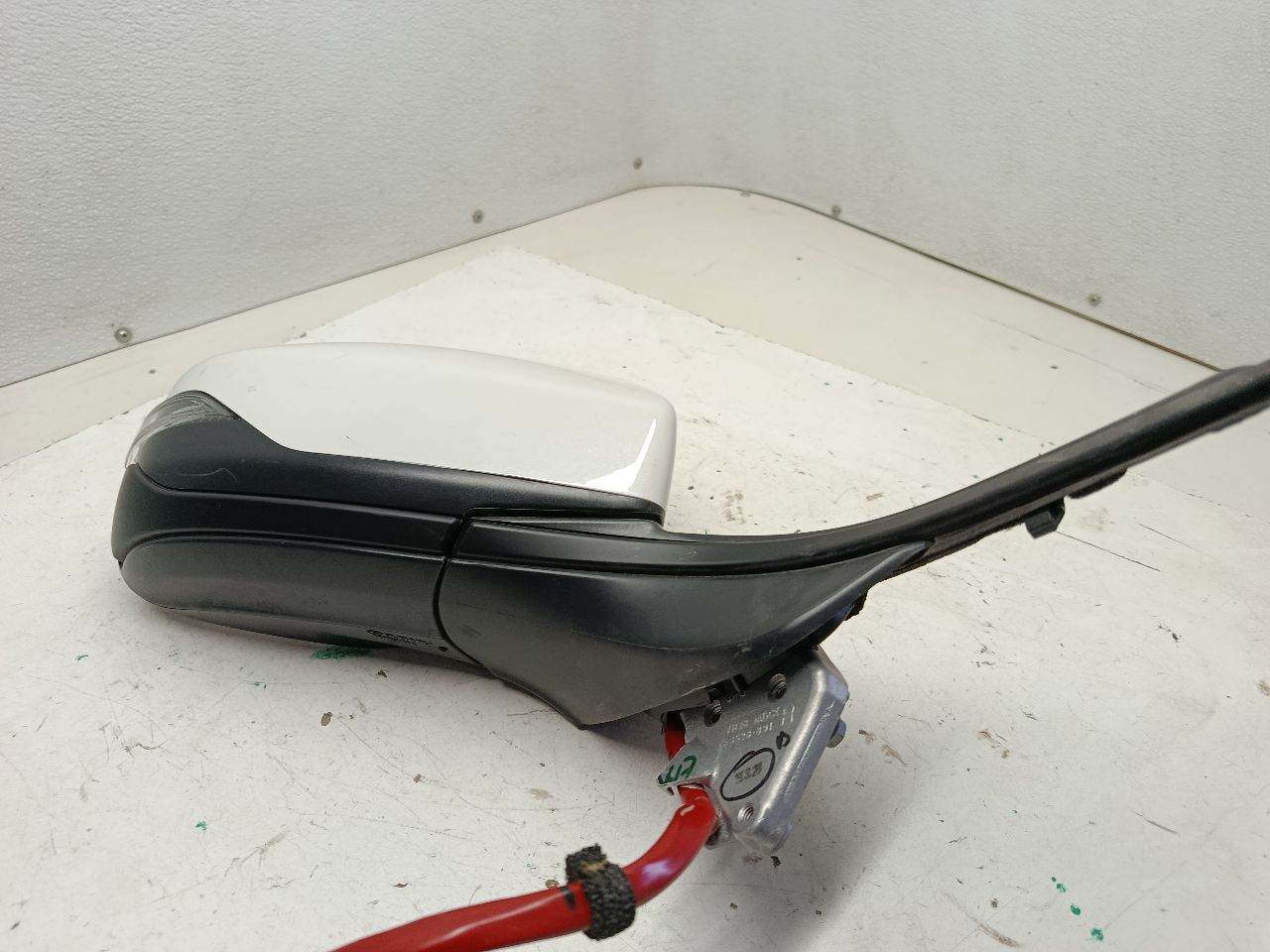 Part image 4