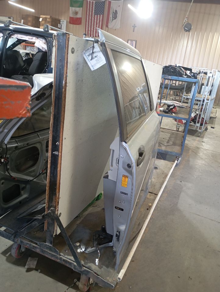 Part image 10