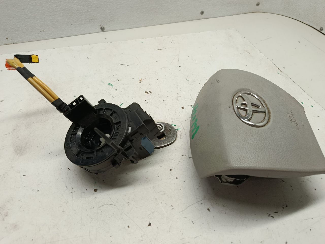 2013 Toyota SIENNA Air Bag