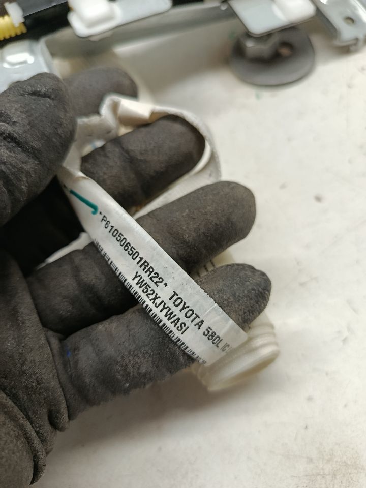Part image 4