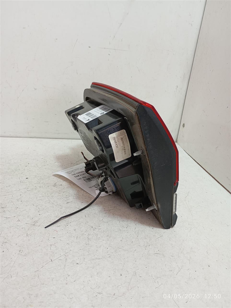 Part image 3