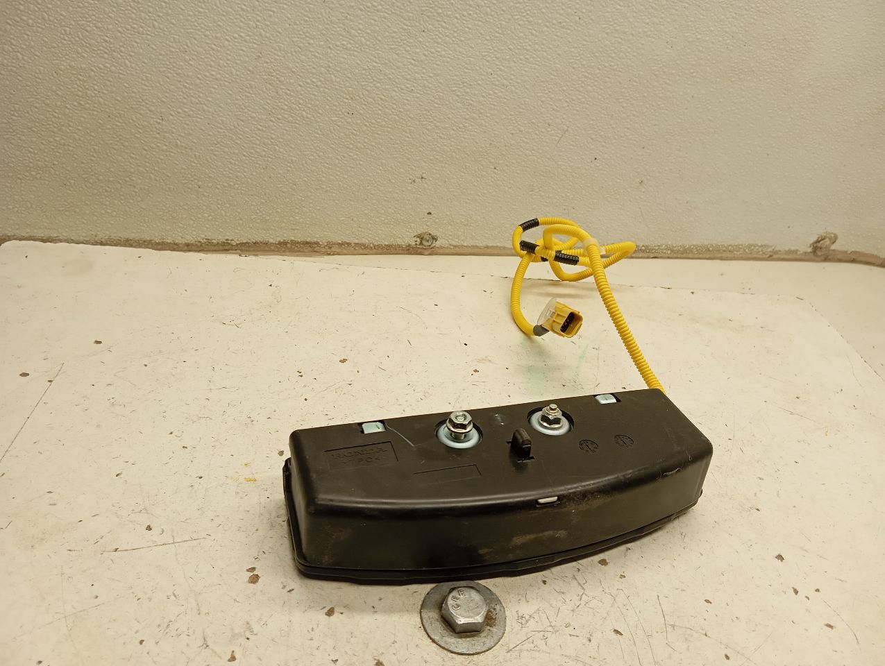 Part image 4