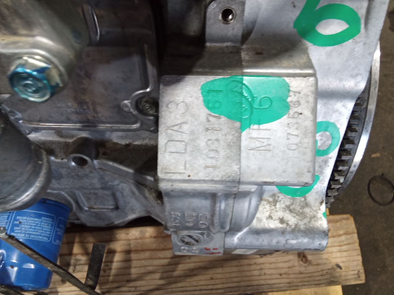 Part image 3