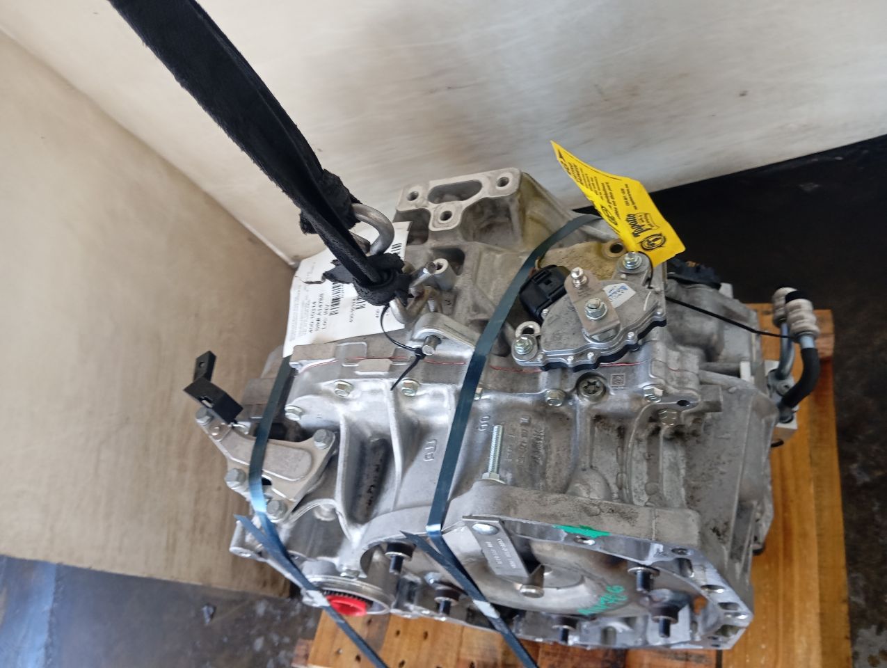 Part image 15