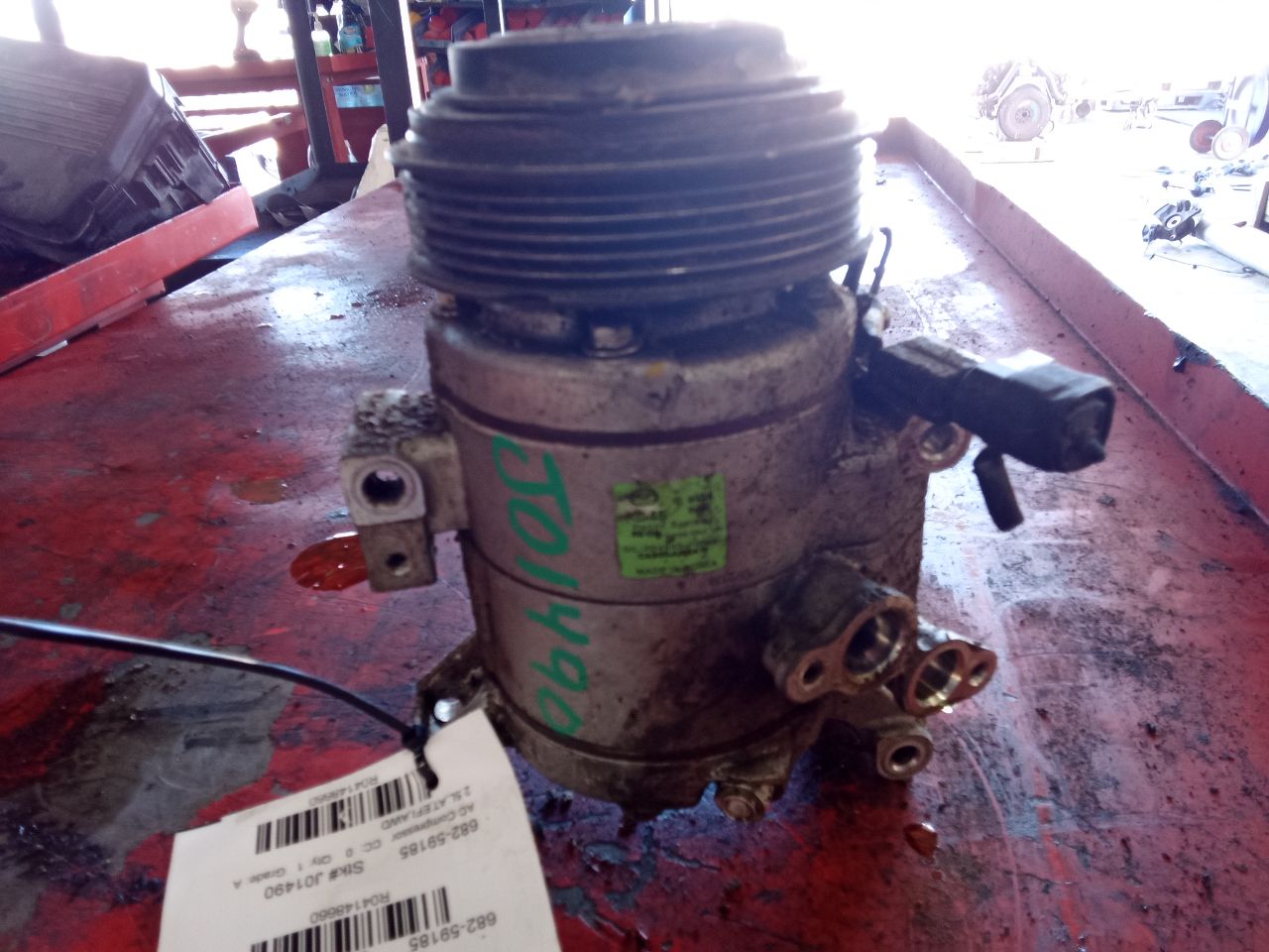Part image 3