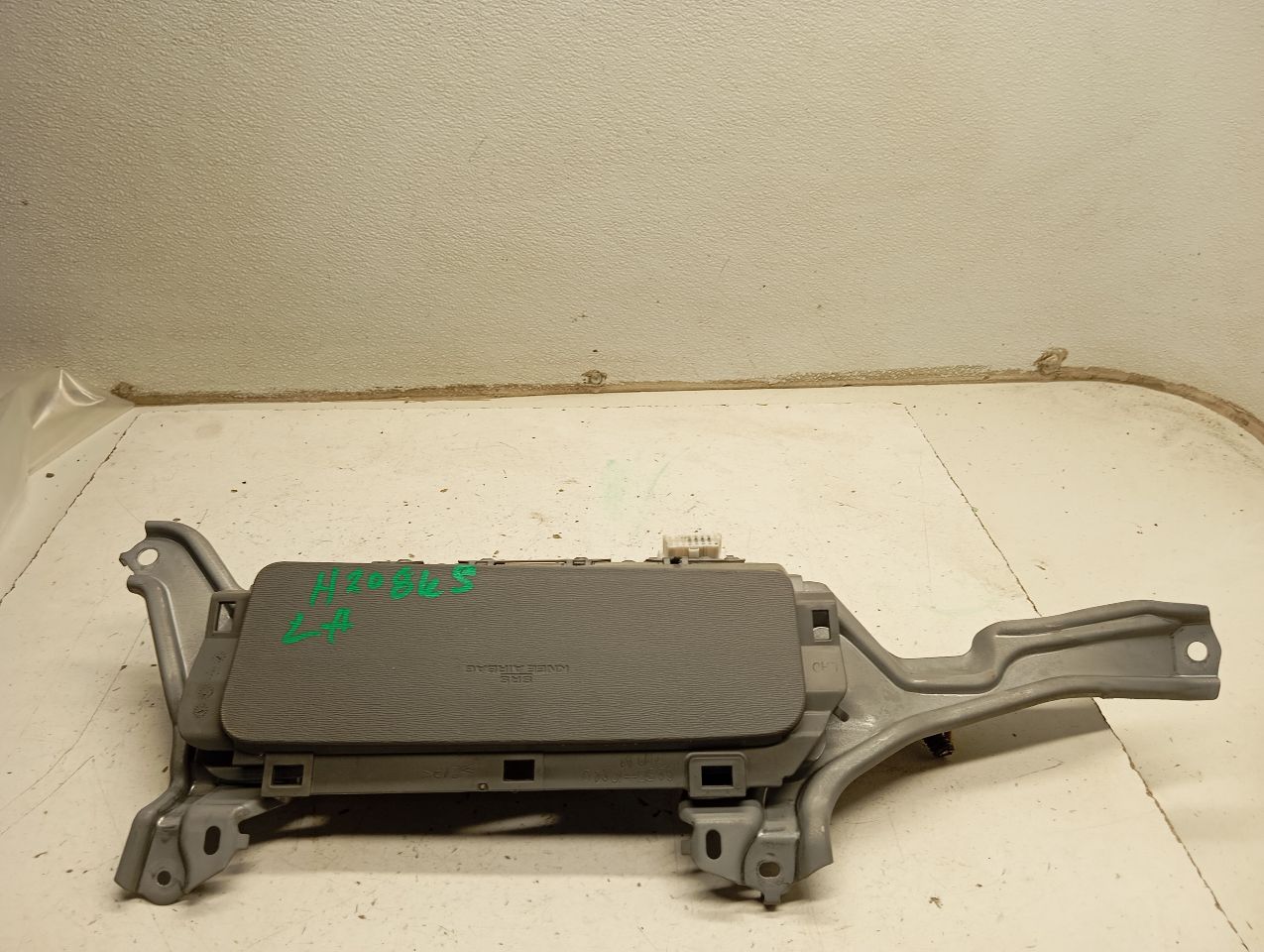 Part image 6