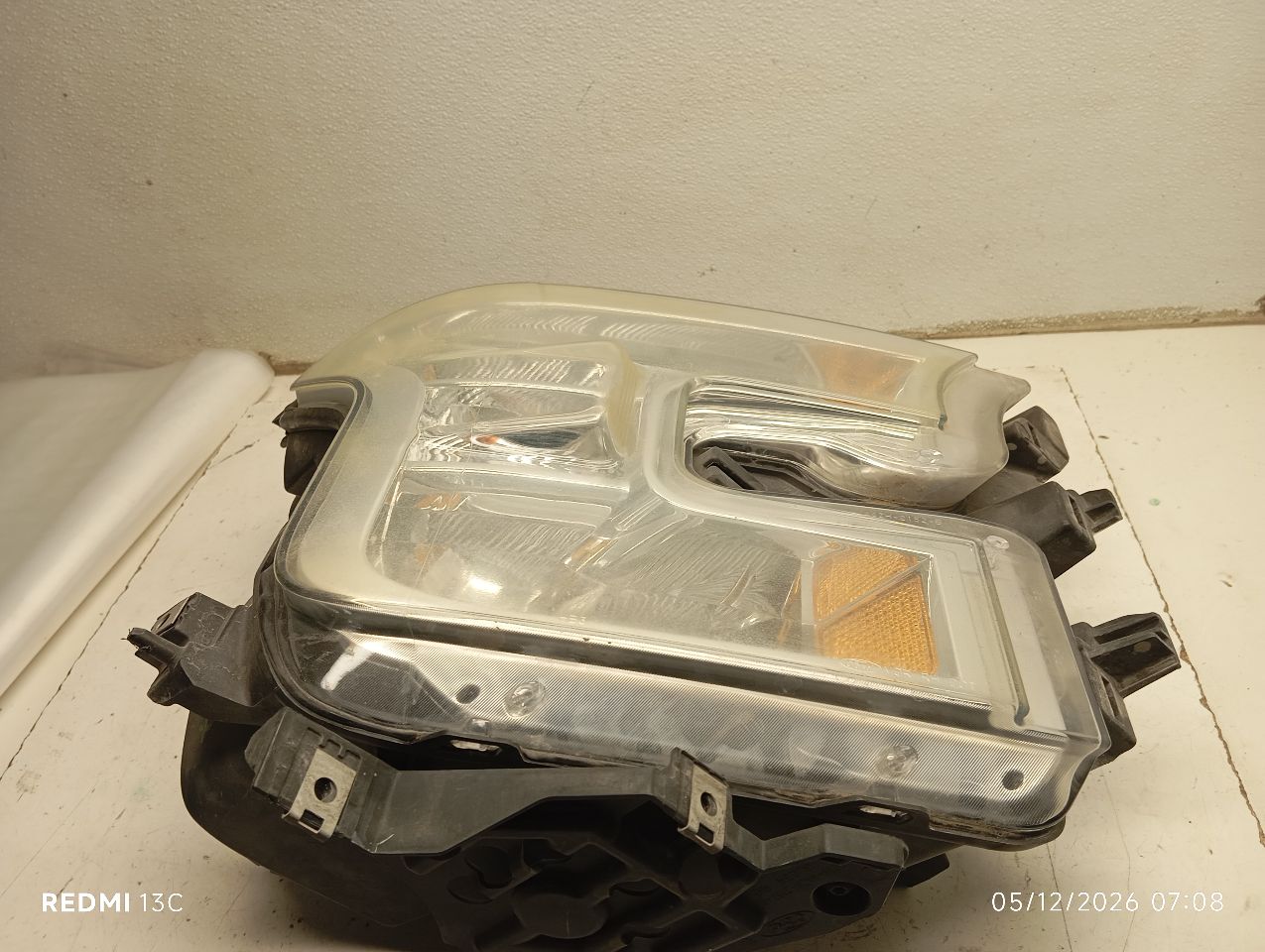 Part image 1