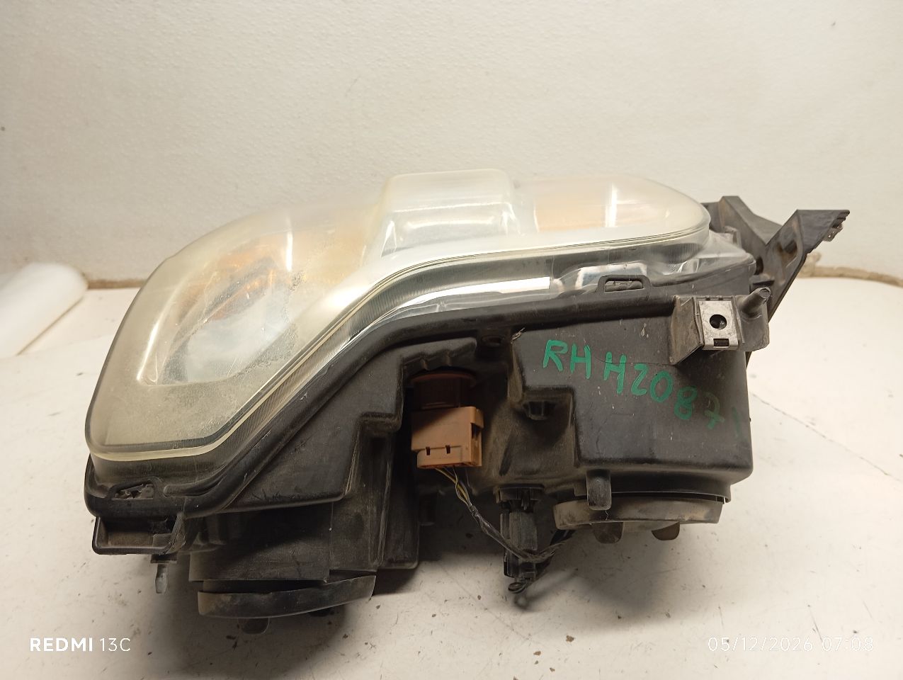 Part image 4