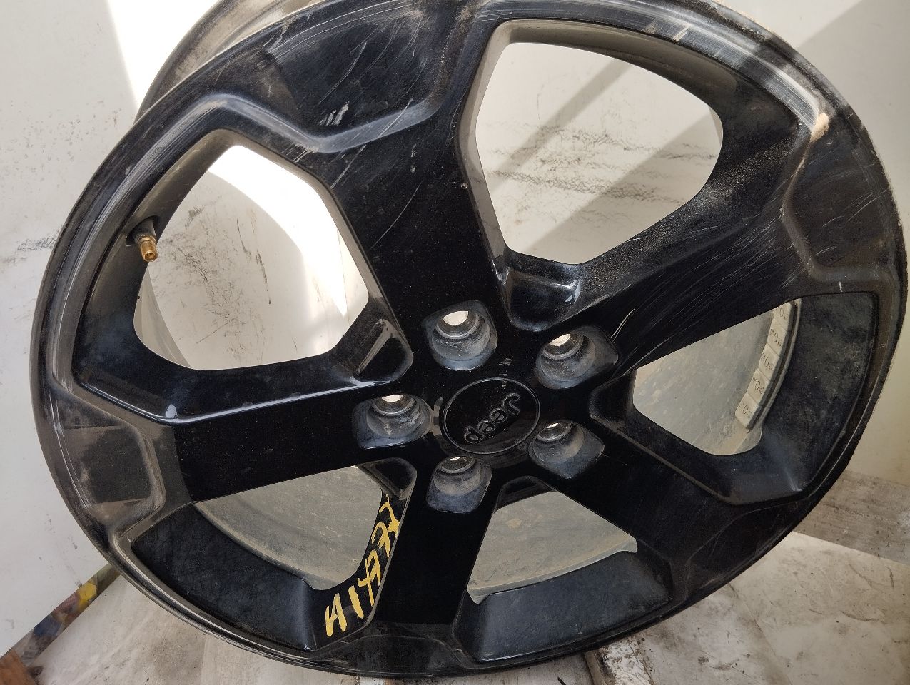 Part image 2