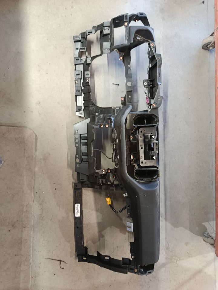 Part image 14