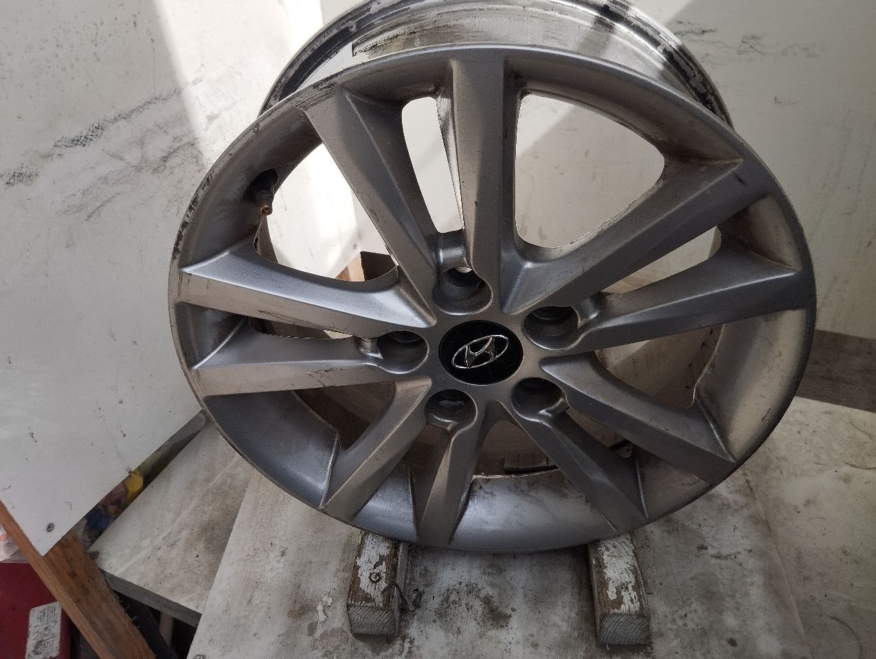 Part image 2
