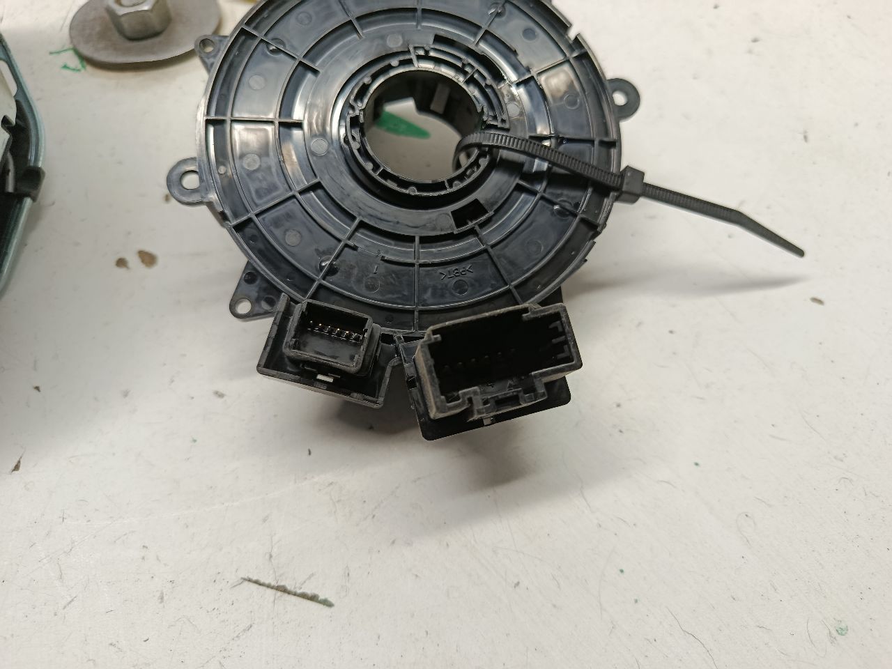 Part image 4