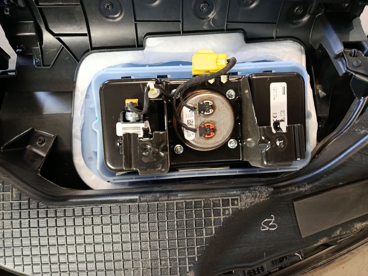 Part image 6