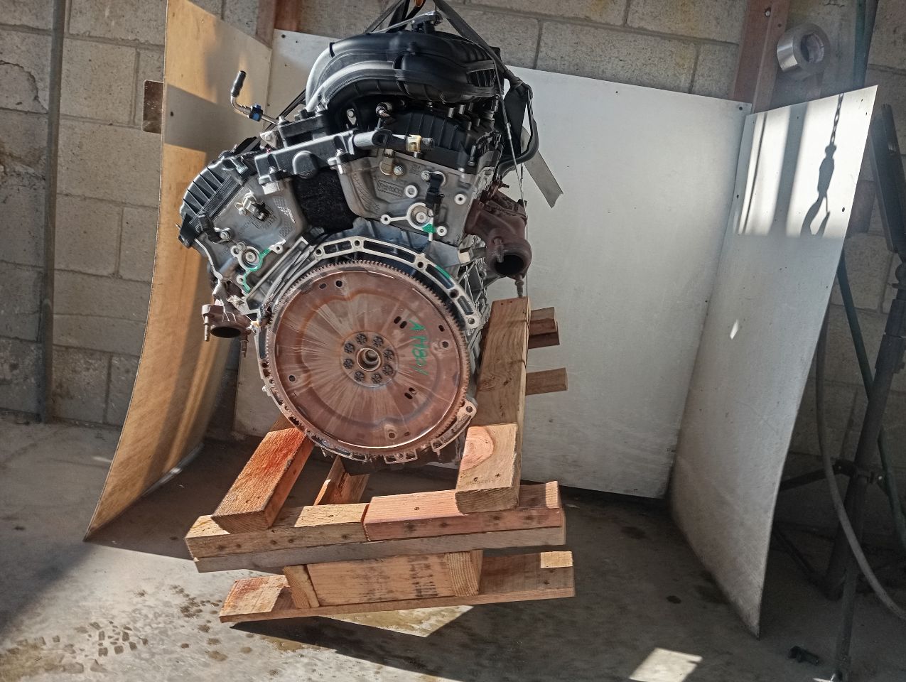 Part image 3
