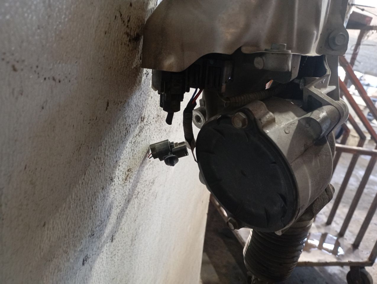 Part image 7