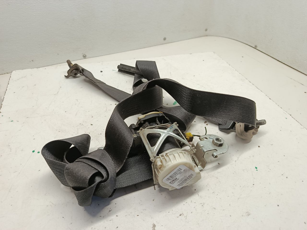 Part image 3