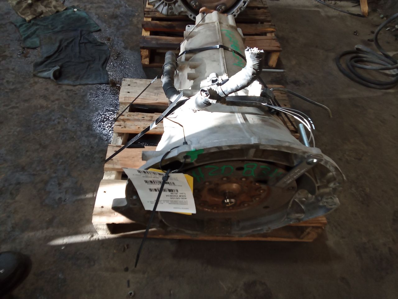 Part image 3