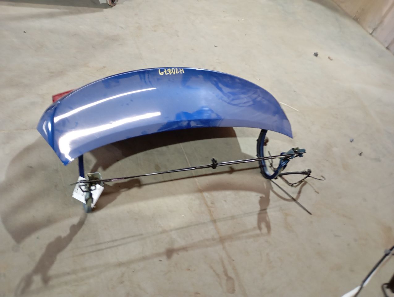 Part image 3