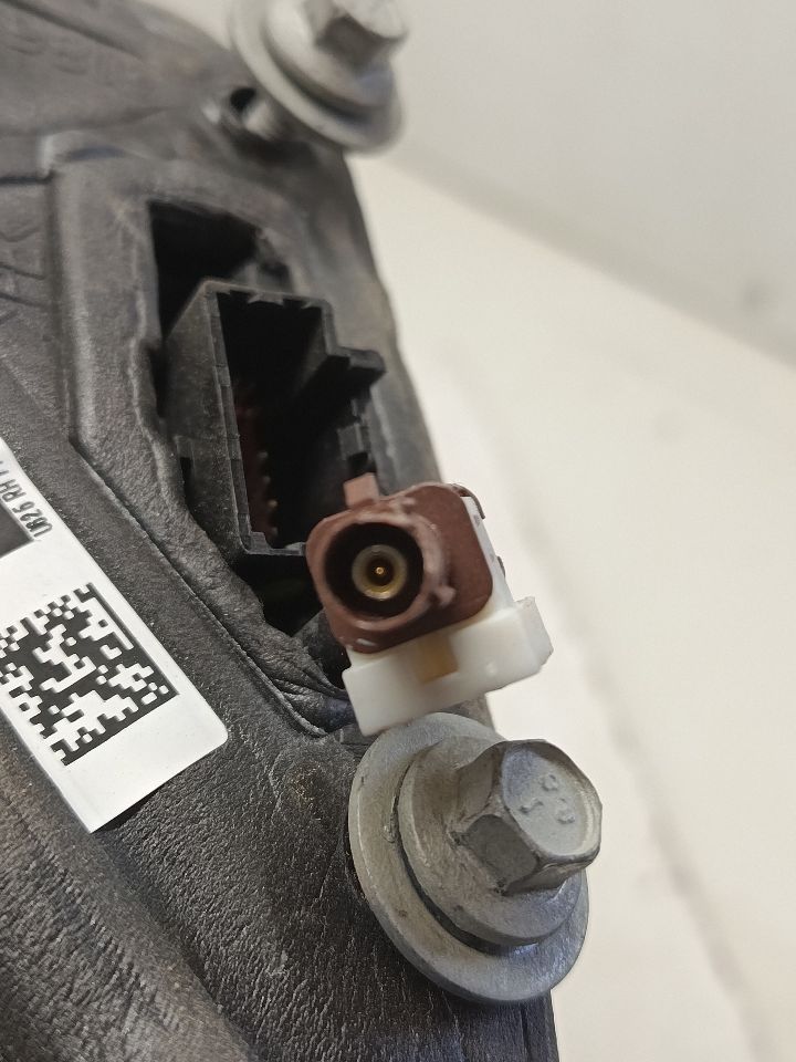 Part image 8
