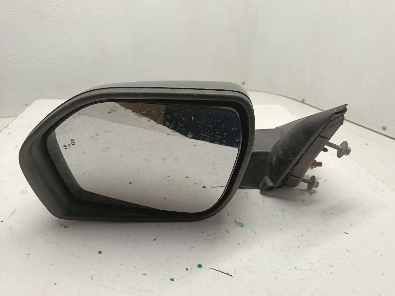 Part image 10