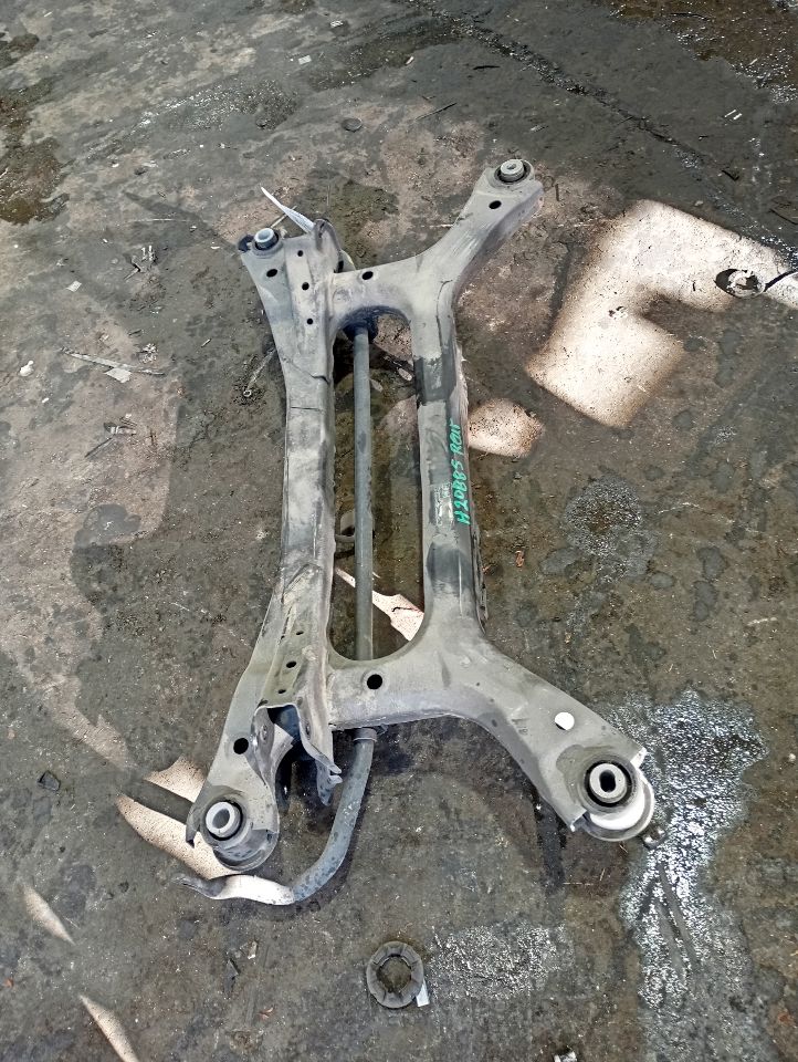 Part image 3