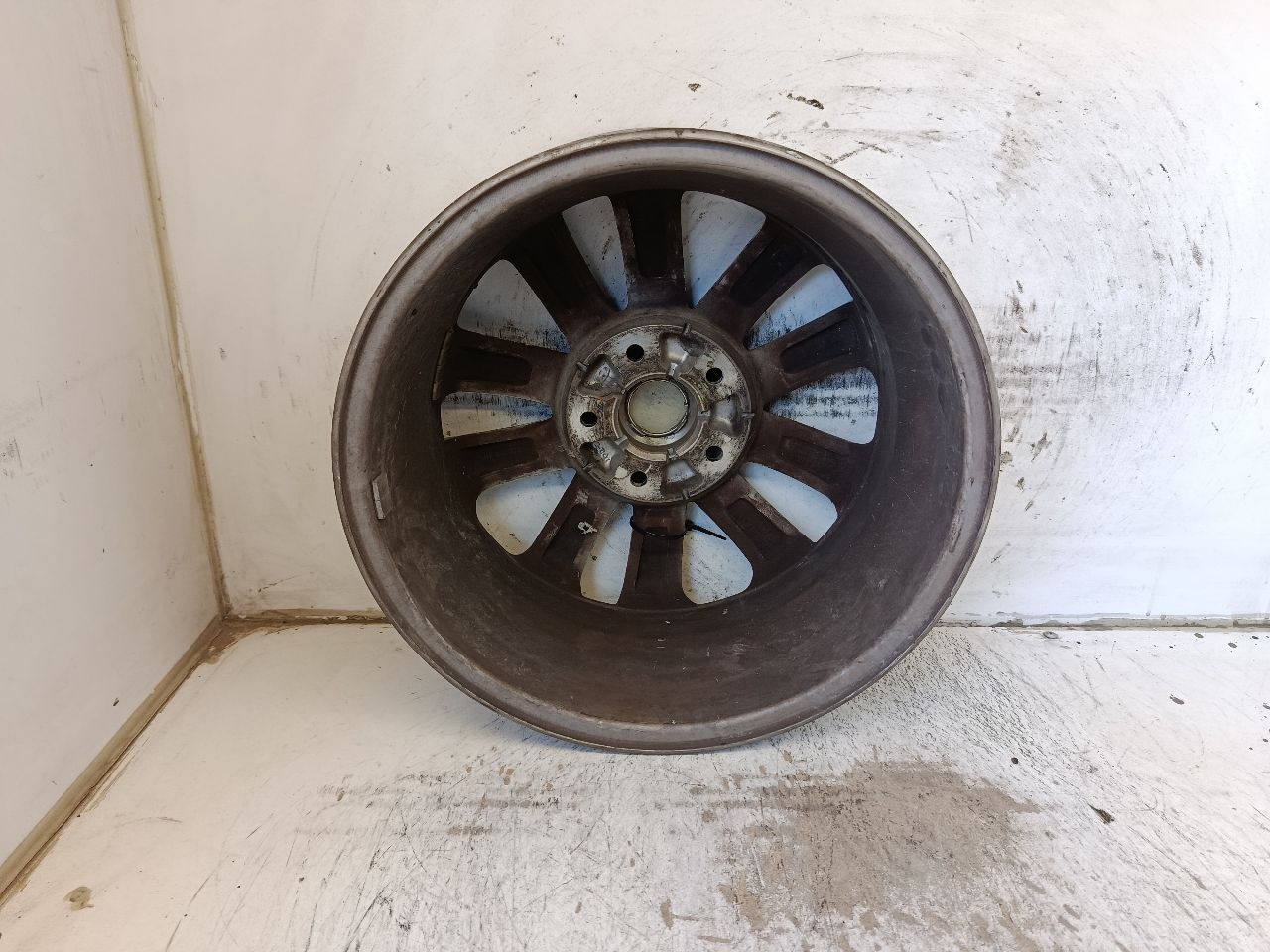 Part image 3