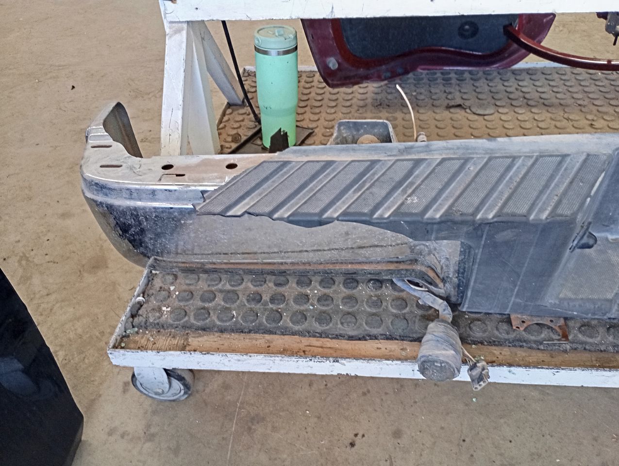 Part image 4