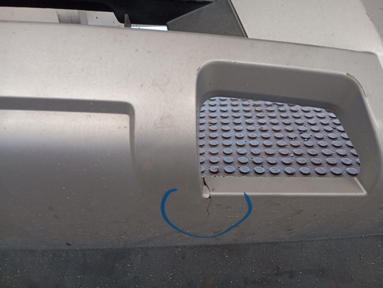 Part image 8