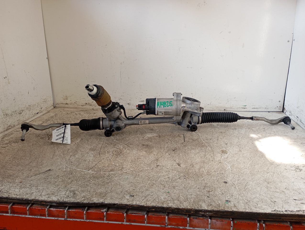 Part image 4