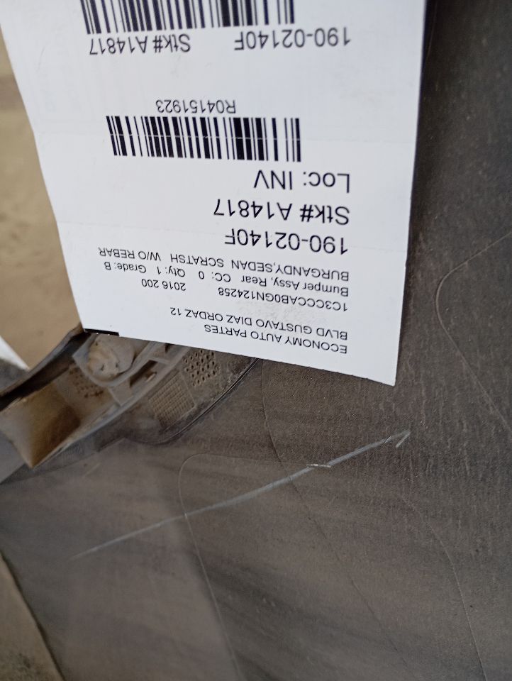 2016 Chrysler 200 Bumper Assy, Rear