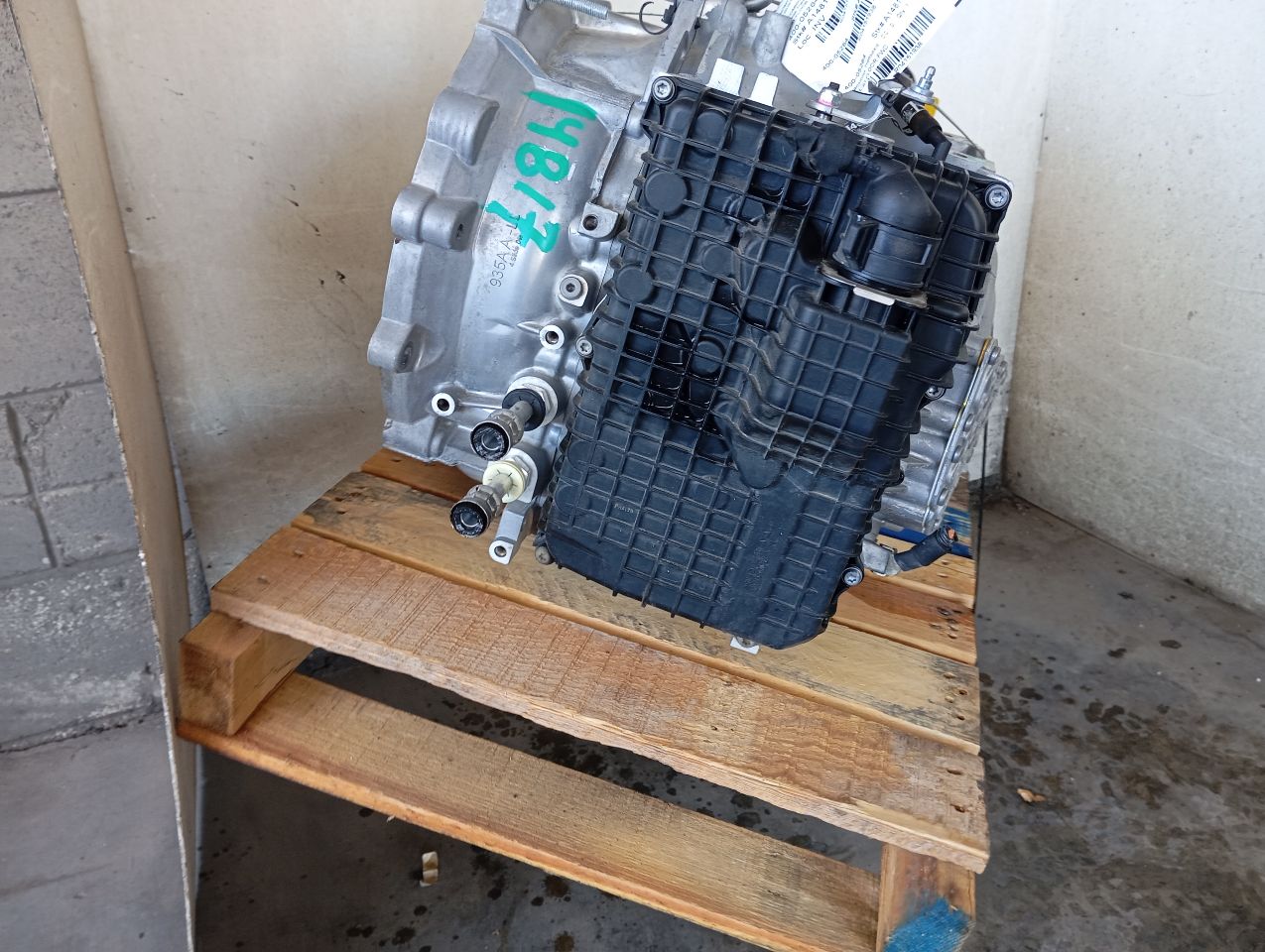 Part image 13