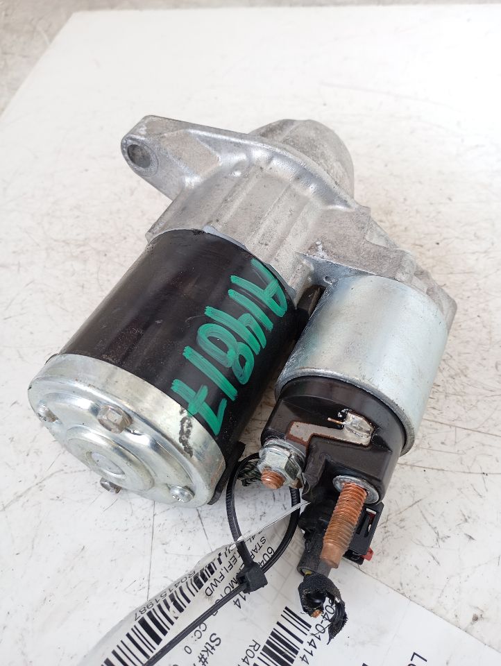 2016 Chrysler 200 Starter Motor