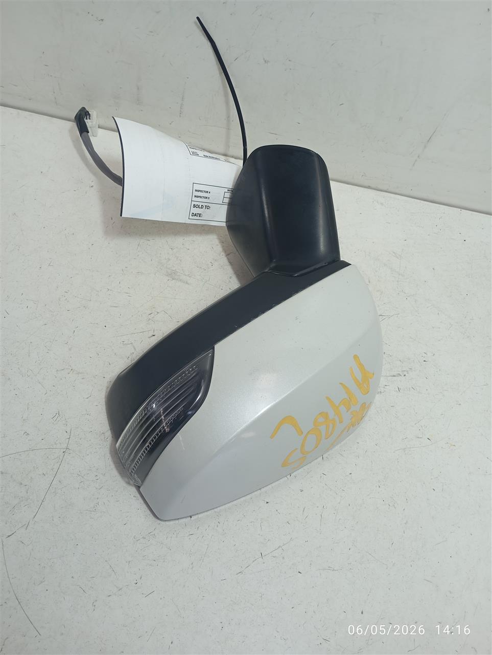 Part image 3