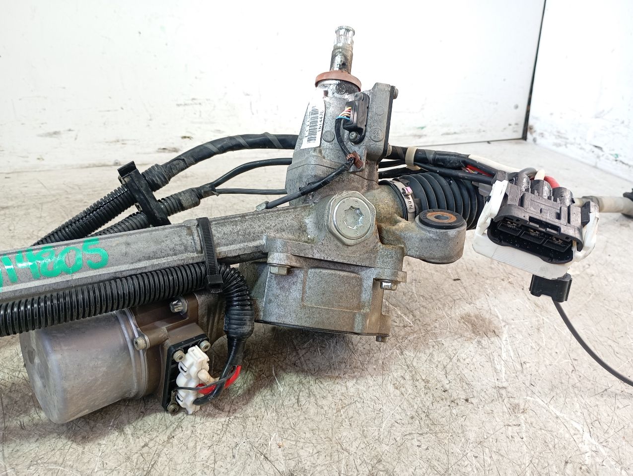 Part image 3