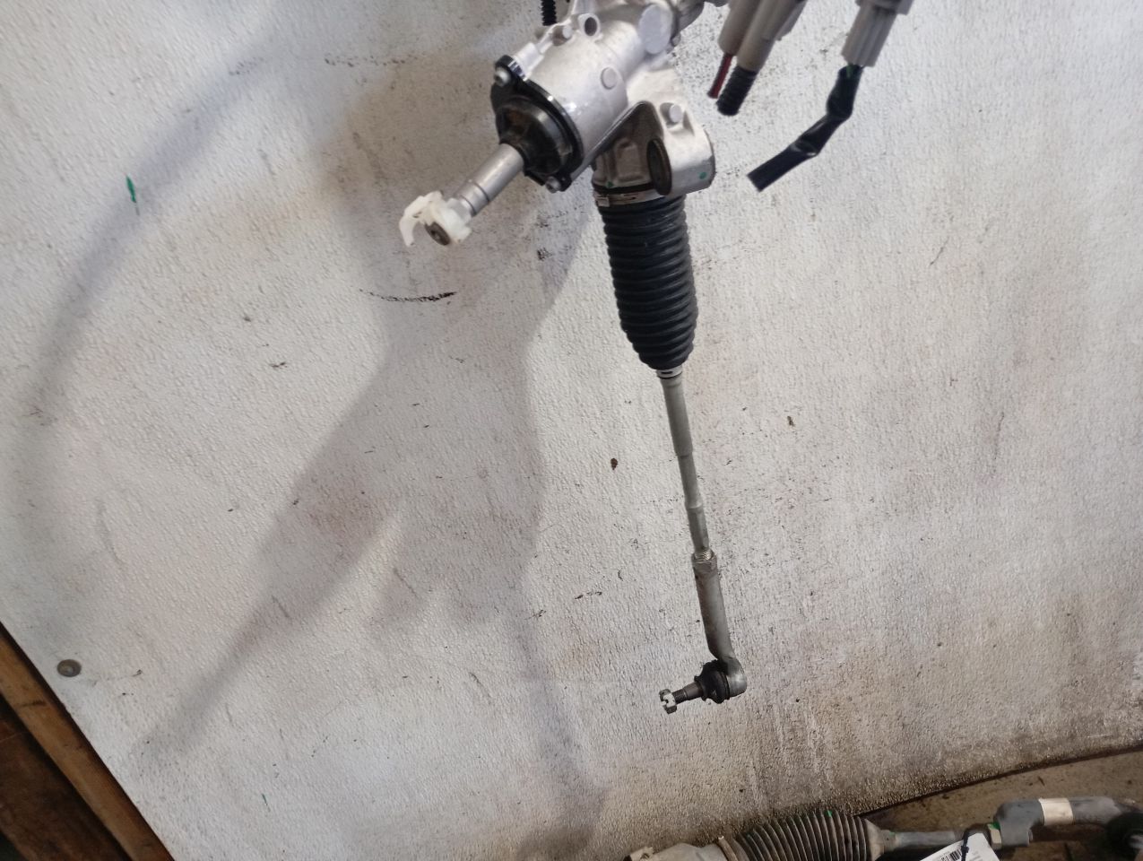 Part image 4