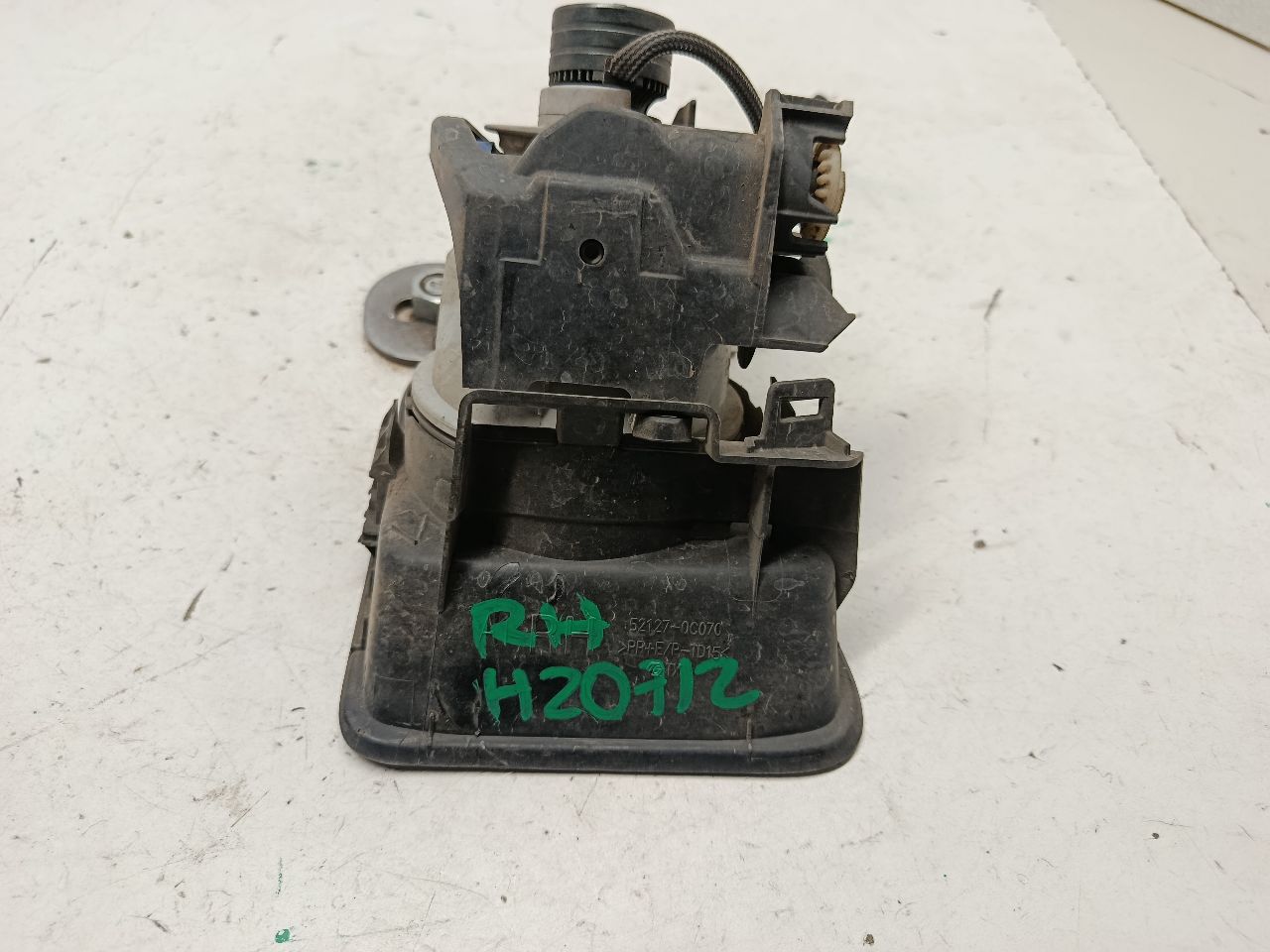 Part image 1