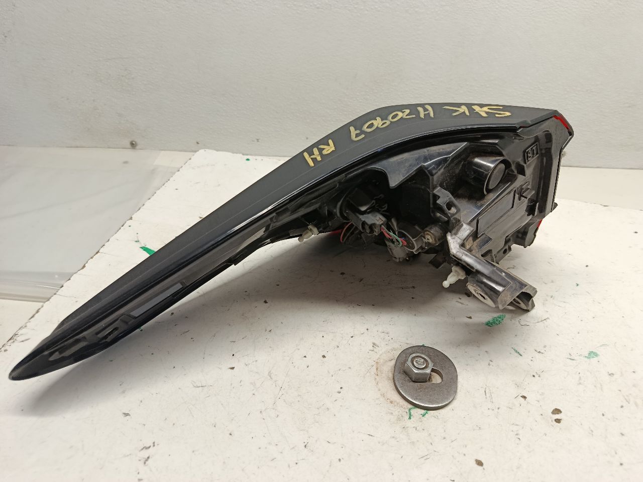 Part image 4