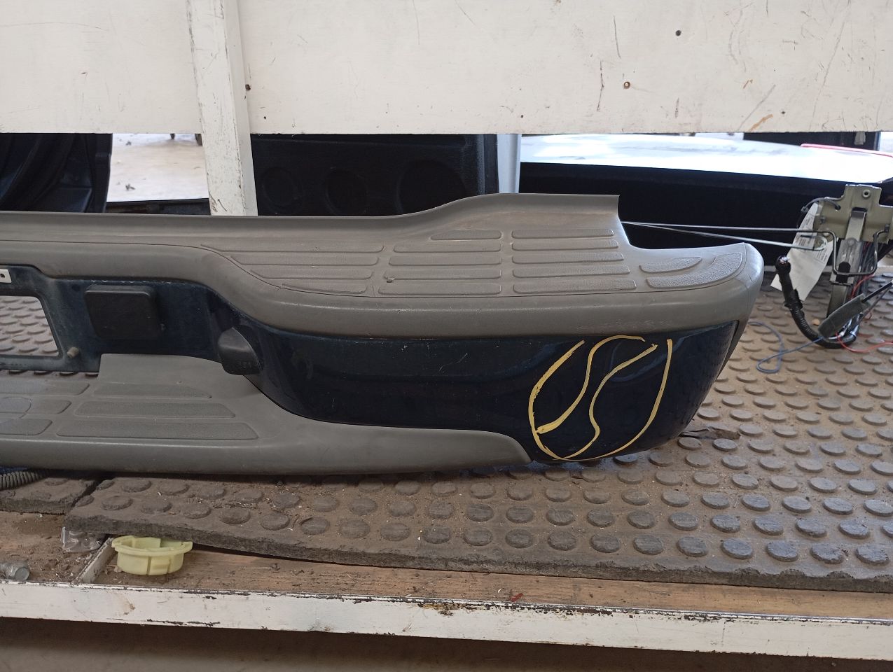 Part image 4