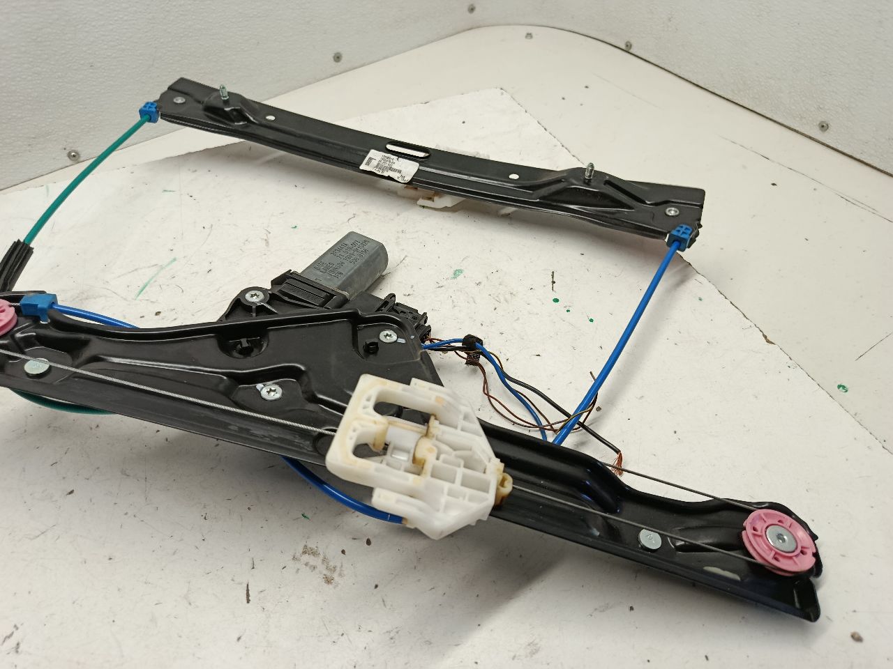 Part image 4