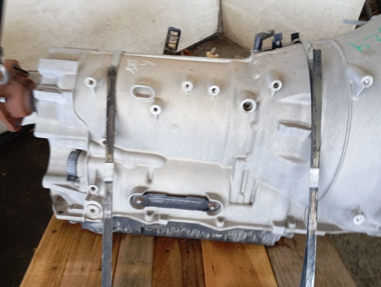 Part image 8