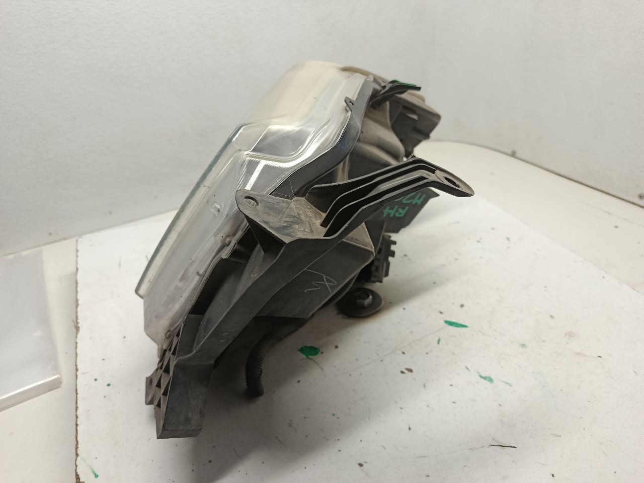 Part image 3