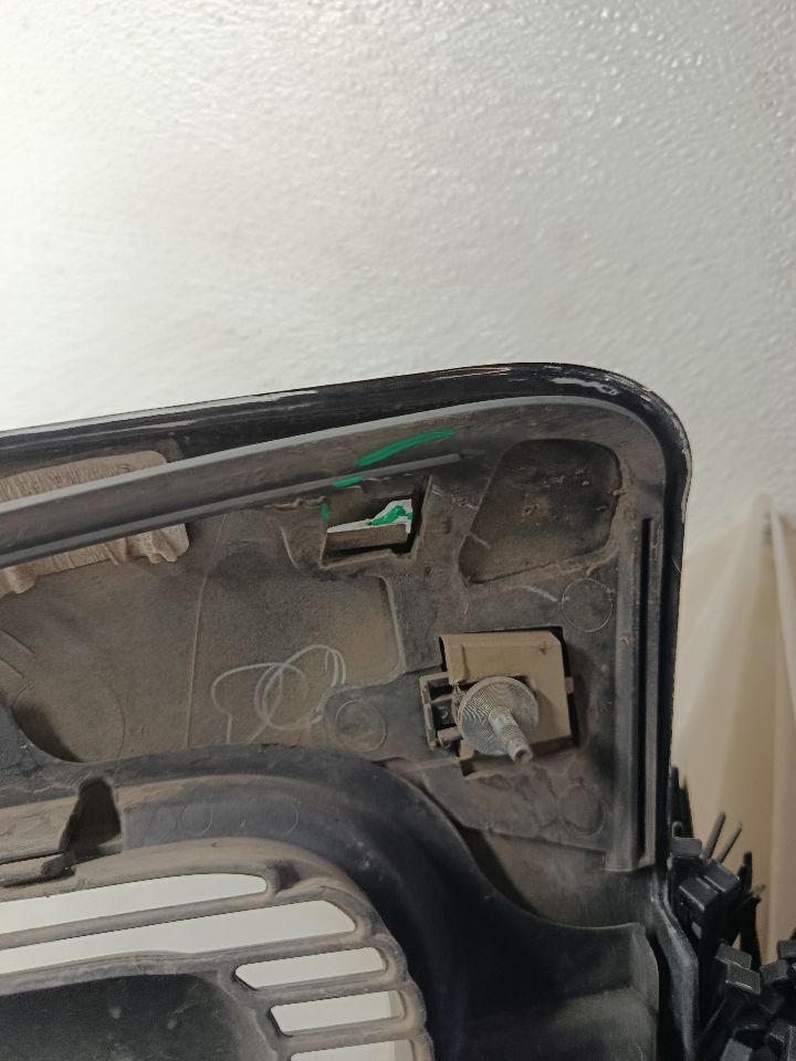 Part image 8