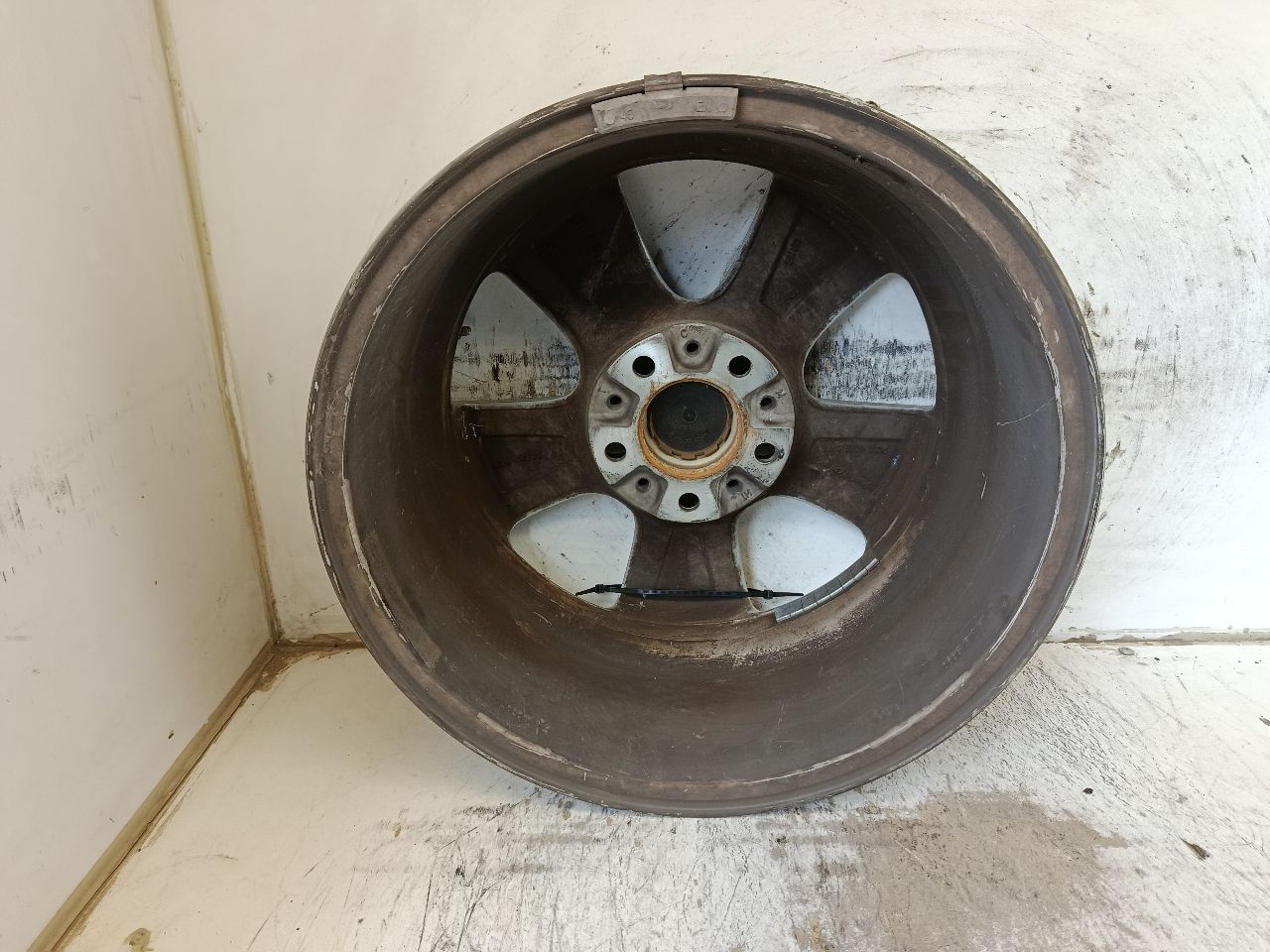 Part image 3