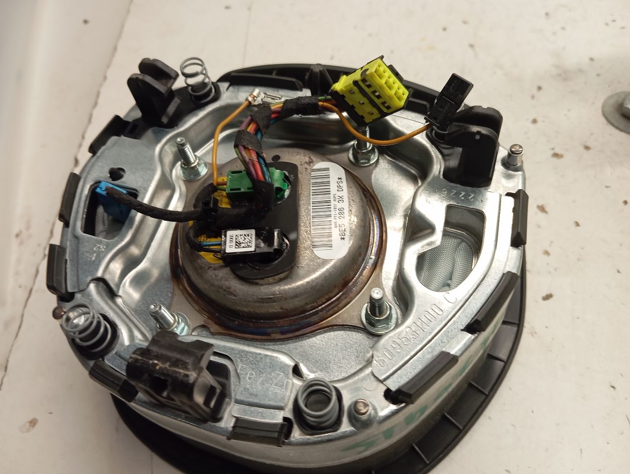 Part image 4