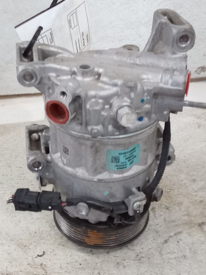 Part image 7